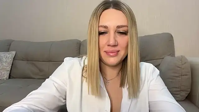 Snapshot of VickyLove047 chatting on September 26, 2025, 6:20 am VickyLove047 online show from September 26, 2025, 6:20 am