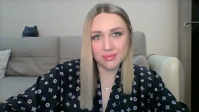 Snapshot of VickyLove047 chatting on September 9, 2025, 4:44 am VickyLove047 online show from September 9, 2025, 4:44 am