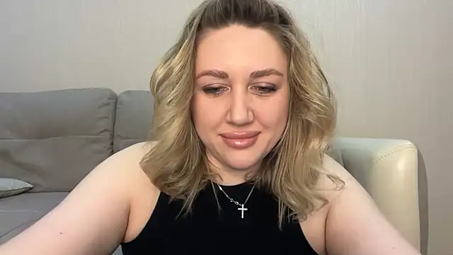 VickyLove047 online show from March 13, 2026, 6:02 pm