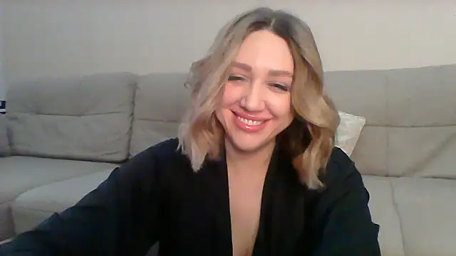 Snapshot of VickyLove047 chatting on February 15, 2025, 7:16 am VickyLove047 online show from February 15, 2025, 7:16 am