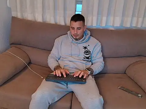 Snapshot of Geishastudios chatting on November 9, 2025, 9:08 pm Geishastudios online show from November 9, 2025, 9:08 pm