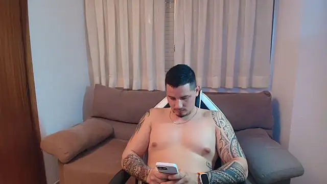 Snapshot of Geishastudios chatting on February 1, 2026, 7:39 am Geishastudios online show from February 1, 2026, 7:39 am