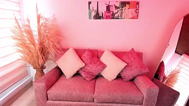 Regina blum online show from April 15, 2026, 8:42 pm