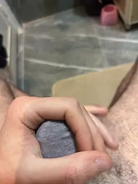 hamoo23p online show from February 24, 2026, 5:47 pm