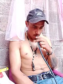 NewBe9D9 online show from February 15, 2026, 11:36 pm