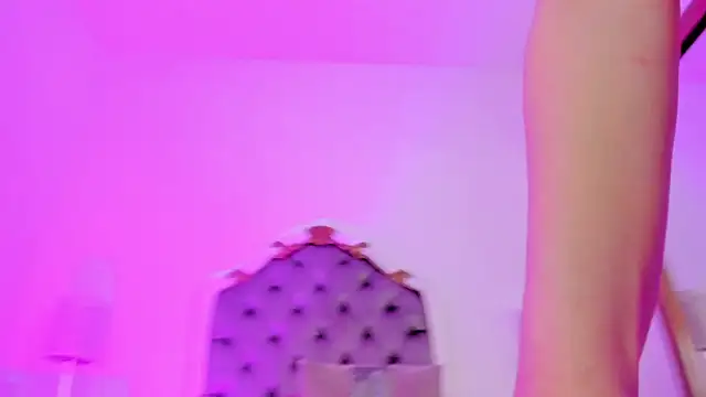 Snapshot of rebeca_watsson chatting on November 27, 2025, 7:47 pm rebeca watsson online show from November 27, 2025, 7:47 pm