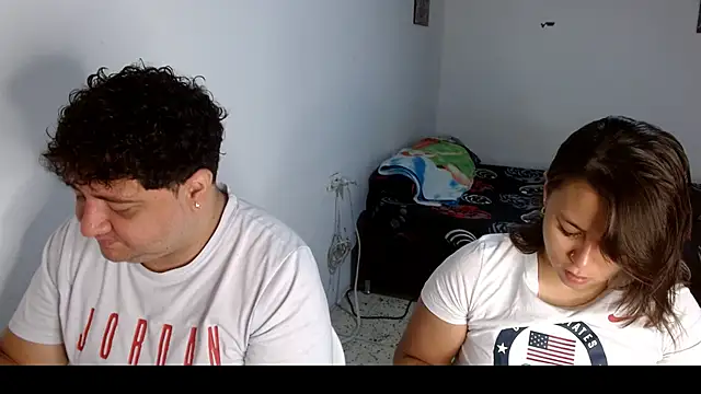 Snapshot of Paloma_Desire chatting on November 26, 2025, 2:17 pm Paloma Desire online show from November 26, 2025, 2:17 pm