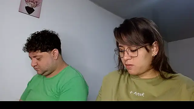 Snapshot of Paloma_Desire chatting on November 14, 2025, 1:26 pm Paloma Desire online show from November 14, 2025, 1:26 pm