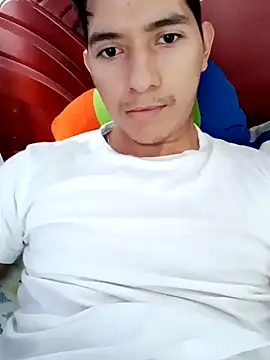 Snapshot of AlexP457 chatting on December 15, 2024, 10:15 pm AlexP457 online show from December 15, 2024, 10:15 pm