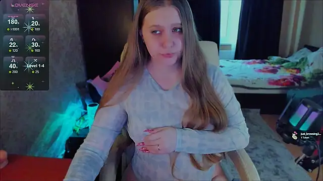 Snapshot of Alice_Dreamgirl_ chatting on March 3, 2025, 12:17 pm Alice Dreamgirl  online show from March 3, 2025, 12:17 pm
