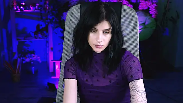 JadeCastle  online show from April 20, 2026, 1:03 pm