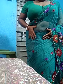 Snapshot of Hot-Manshi2 chatting on November 4, 2025, 6:33 pm Hot-Manshi2 online show from November 4, 2025, 6:33 pm