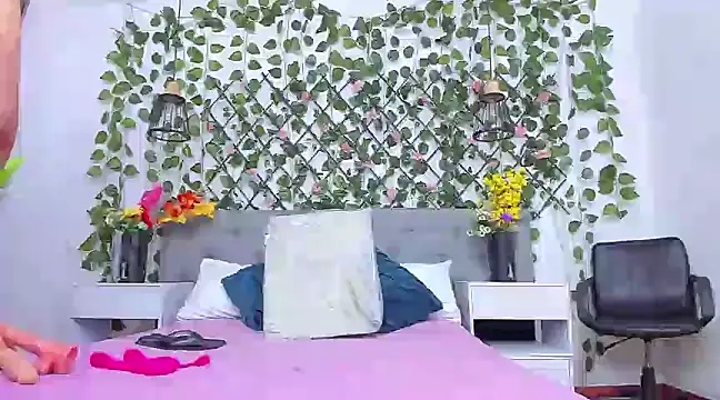 hotmature1 online show from March 12, 2025, 11:21 am