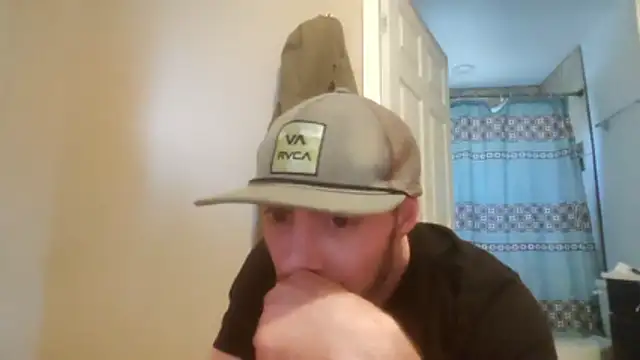 Huntzg23 online show from February 23, 2026, 12:01 am