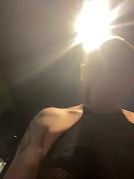 kinkycdslutsv online show from December 5, 2025, 6:39 pm