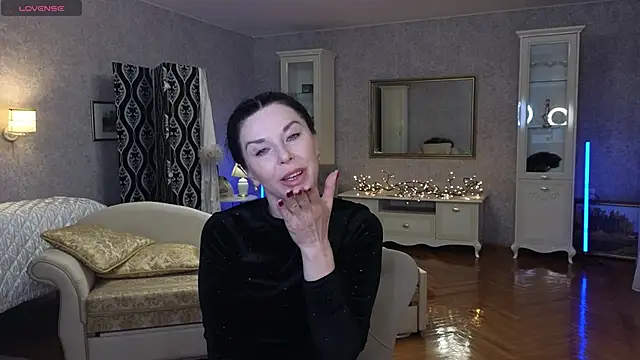 LinaJoy online show from April 2, 2026, 8:26 pm