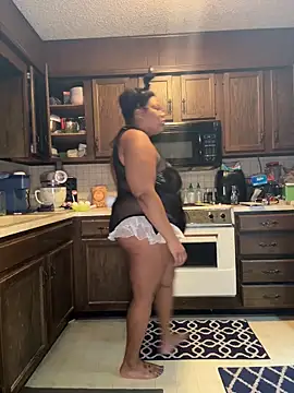 Snapshot of InterRacialFacial7296 chatting on November 16, 2025, 8:41 am InterRacialFacial7296 online show from November 16, 2025, 8:41 am