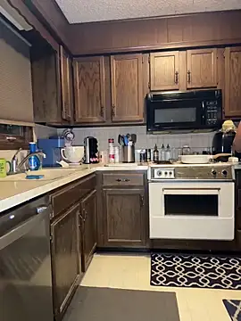 InterRacialFacial7296 online show from December 21, 2025, 10:28 am