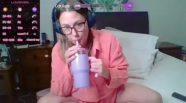 bustyblissxx online show from January 1, 2025, 10:32 am