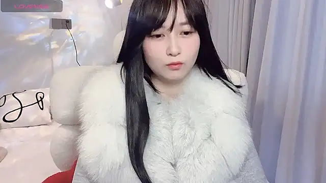 yorissss online show from January 2, 2025, 4:30 am