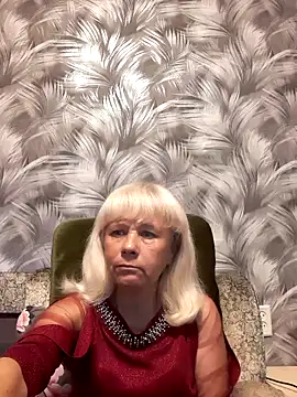 sakura blonde online show from November 3, 2025, 5:45 am