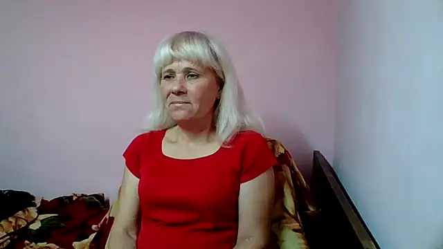 sakura blonde online show from November 24, 2025, 6:52 pm