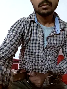 Suraj223kumar online show from February 21, 2026, 3:08 am