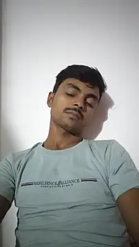 Snapshot of Suraj223kumar chatting on October 26, 2025, 3:12 pm Suraj223kumar online show from October 26, 2025, 3:12 pm