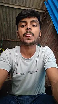 Snapshot of Suraj223kumar chatting on November 5, 2025, 4:15 am Suraj223kumar online show from November 5, 2025, 4:15 am