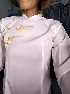 Lucy limon online show from April 18, 2026, 10:50 am