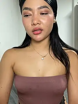 Just valen online show from April 9, 2026, 8:53 am