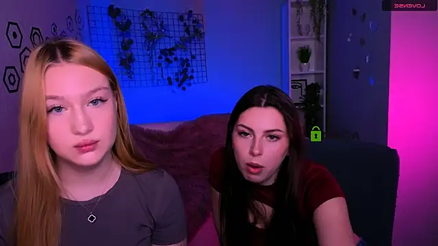 playful sophie online show from March 24, 2026, 8:20 pm