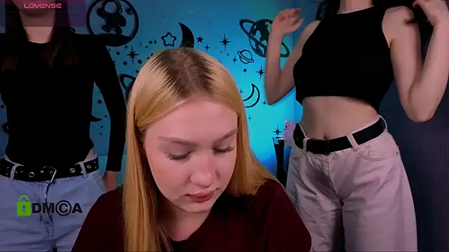 Snapshot of playful_sophie chatting on June 21, 2026, 7:41 pm playful sophie online show from June 21, 2026, 7:41 pm