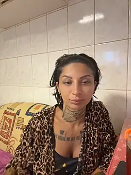 Snapshot of Lucky_Deniz chatting on August 6, 2026, 4:29 am Lucky Deniz online show from August 6, 2026, 4:29 am