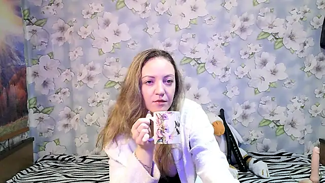 Snapshot of KattyLuuu chatting on September 18, 2025, 8:34 pm KattyLuuu online show from September 18, 2025, 8:34 pm