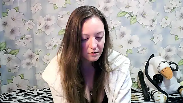 Snapshot of KattyLuuu chatting on March 23, 2025, 6:16 am KattyLuuu online show from March 23, 2025, 6:16 am