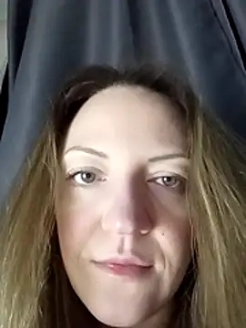 KattyLuuu online show from February 22, 2026, 6:09 pm