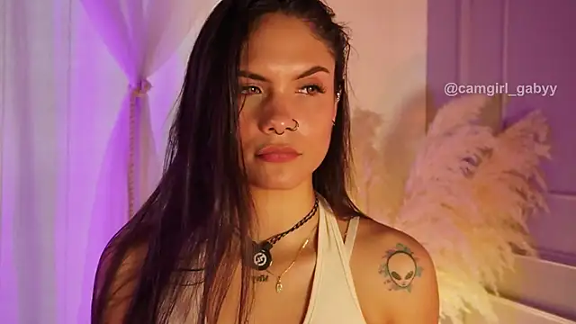 Gaby Ferrer online show from February 20, 2026, 2:19 pm