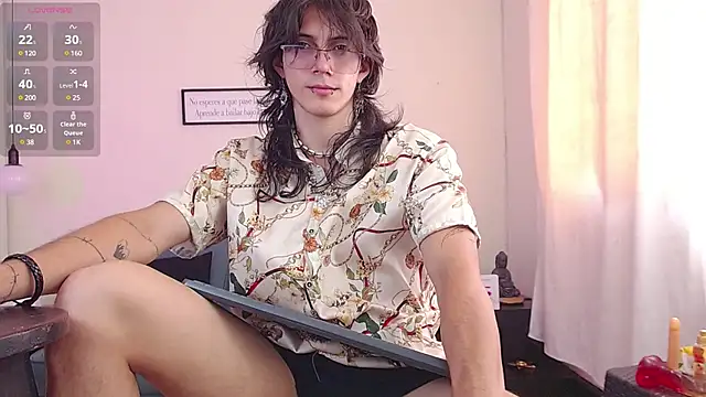 Snapshot of andreey50 chatting on March 7, 2025, 8:44 pm andreey50 online show from March 7, 2025, 8:44 pm