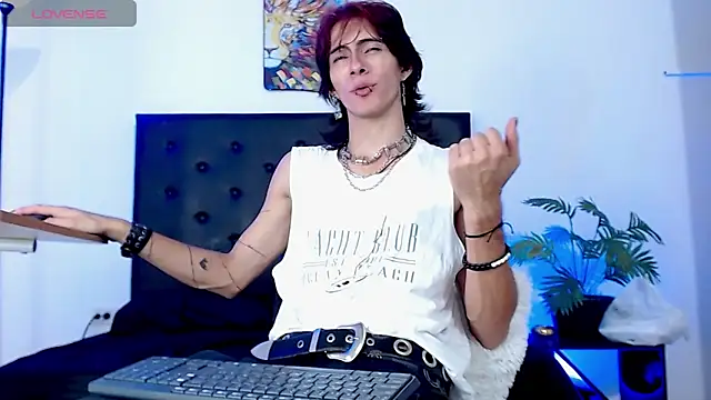 andreey50 online show from December 22, 2025, 8:09 pm