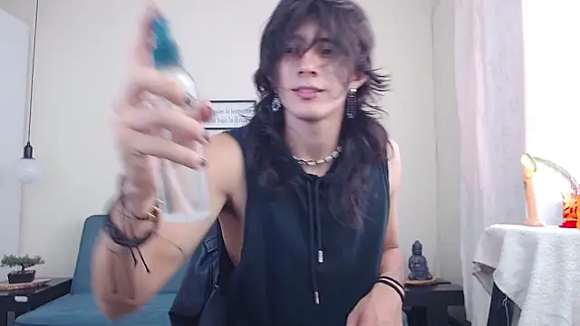 Snapshot of andreey50 chatting on February 21, 2025, 8:16 pm andreey50 online show from February 21, 2025, 8:16 pm