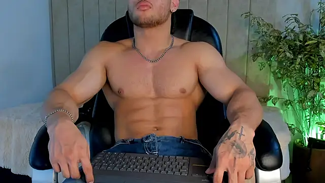 Snapshot of jeicob_gagnon chatting on November 14, 2025, 7:28 pm jeicob gagnon online show from November 14, 2025, 7:28 pm