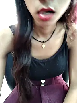 Snapshot of Liza-rani chatting on January 14, 2025, 9:35 am Liza-rani online show from January 14, 2025, 9:35 am