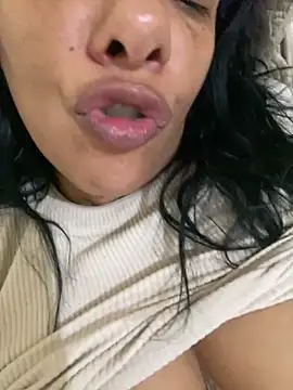 Snapshot of briannaa557 chatting on January 12, 2025, 11:28 am briannaa557 online show from January 12, 2025, 11:28 am