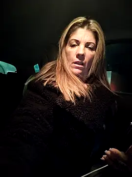 sansan2411 online show from January 5, 2026, 5:27 pm