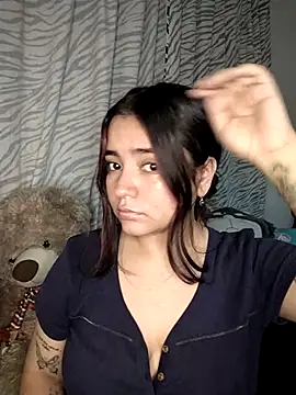 Ema kraus online show from February 1, 2025, 5:18 am