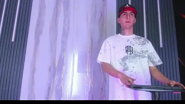 Angel xxx online show from April 9, 2026, 4:03 am