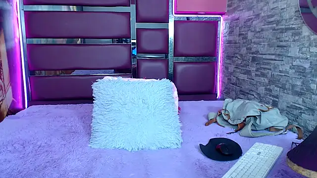 perfectlump online show from March 6, 2025, 11:09 pm