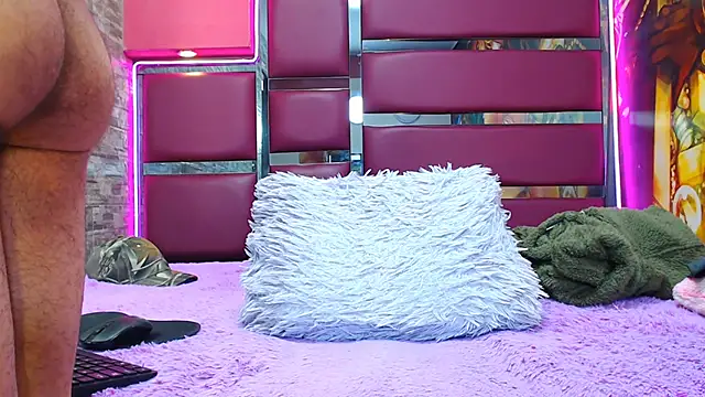 perfectlump online show from October 4, 2025, 1:56 pm