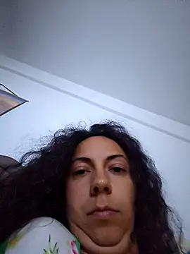 Snapshot of naughty69curls chatting on September 28, 2025, 4:58 pm naughty69curls online show from September 28, 2025, 4:58 pm